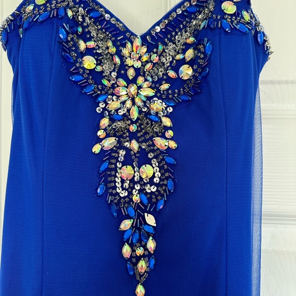 Prom Dress - Picture 4 of 4